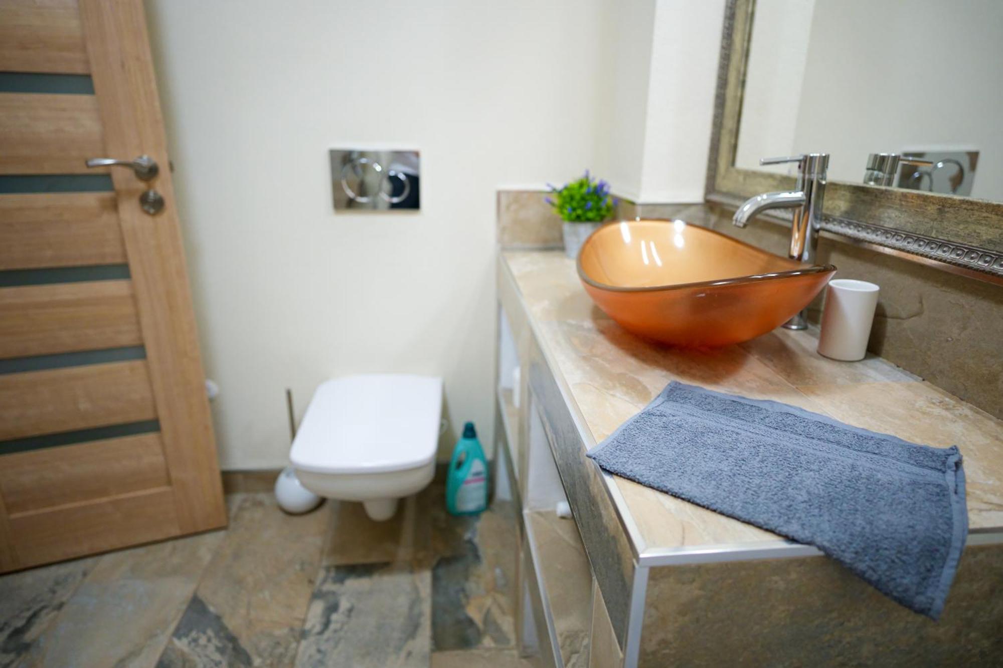 Hunyadi Luxury Ciresica Apartment Сибиу Екстериор снимка