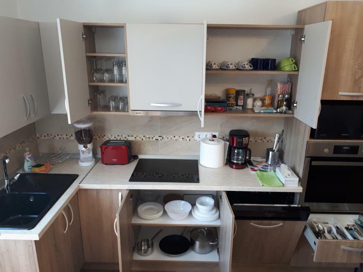 Hunyadi Luxury Ciresica Apartment Сибиу Екстериор снимка
